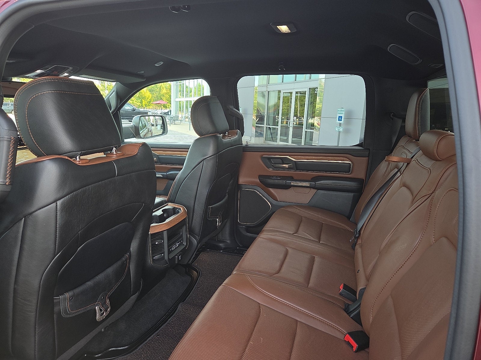 2020 RAM 1500 Laramie Longhorn Crew Cab 4x4 5'7' Box