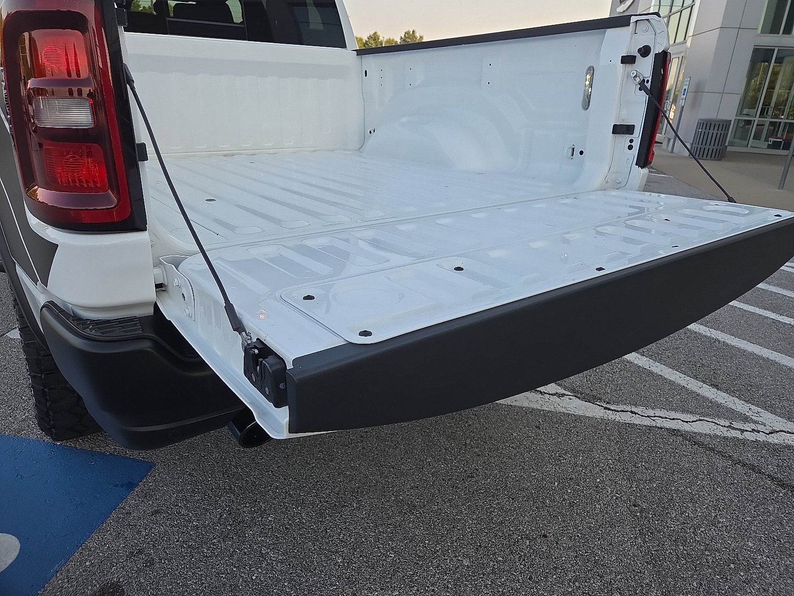 2025 RAM 1500 Rebel Crew Cab 4x4 5'7' Box