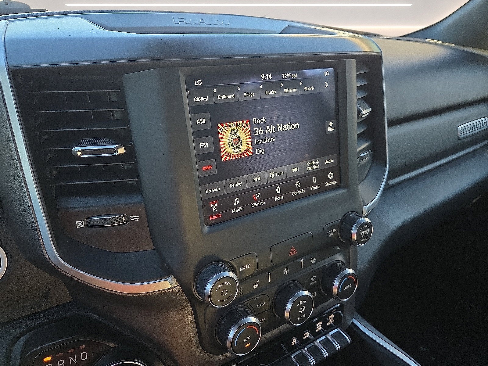 2021 RAM 1500 Big Horn Crew Cab 4x4 6'4' Box