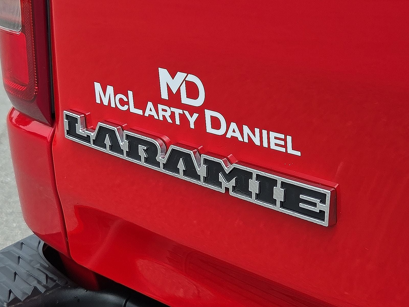 2022 RAM 1500 Laramie Crew Cab 4x4 6'4' Box