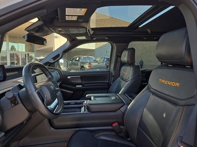 2025 Ford Expedition Tremor