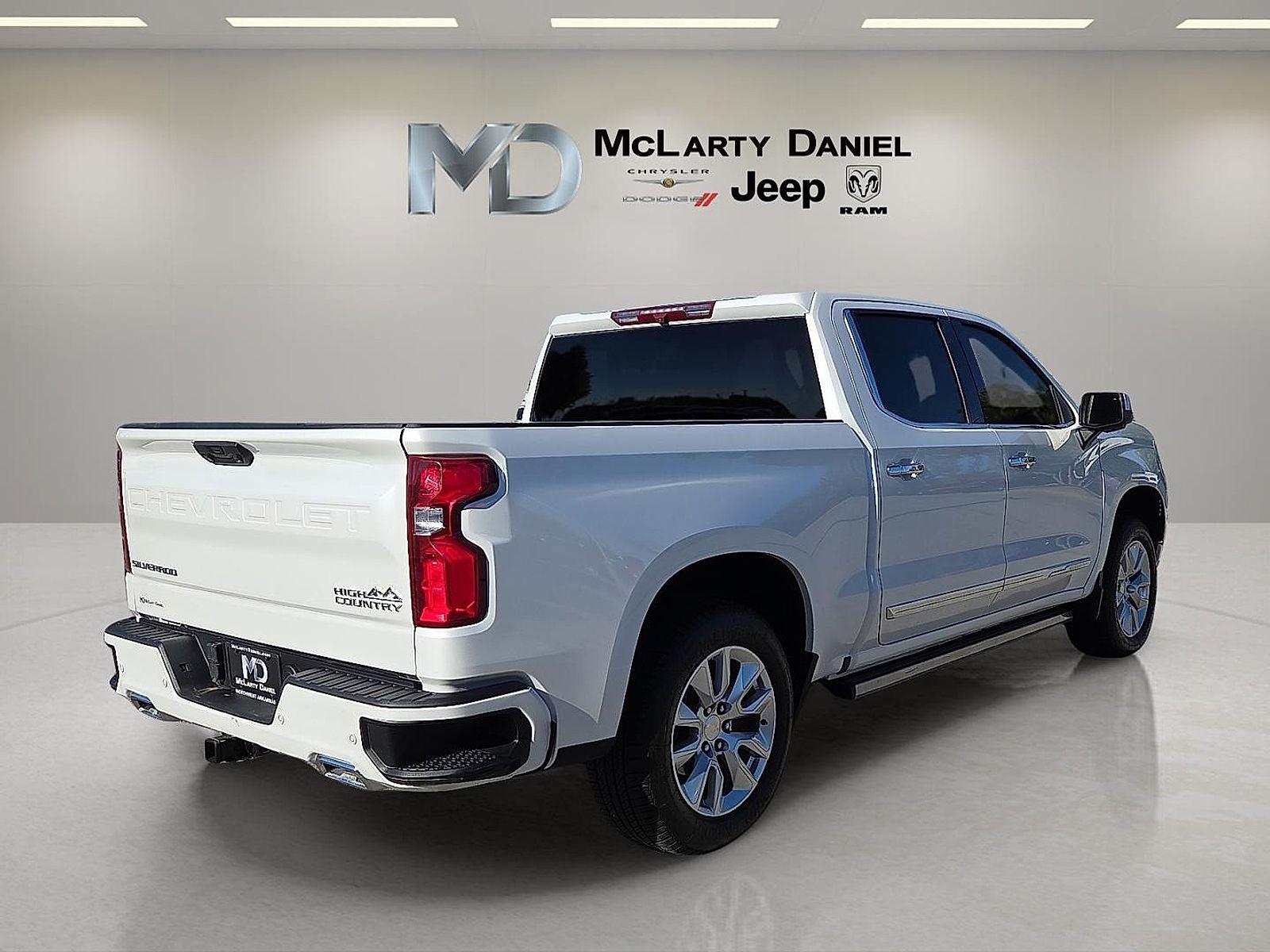 2024 Chevrolet Silverado 1500 4WD Crew Cab Short Bed High Country