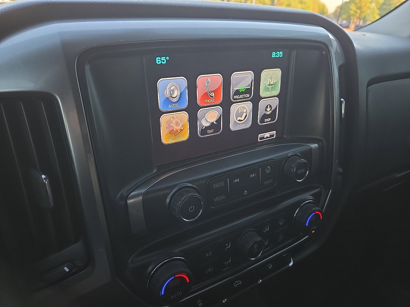 2017 Chevrolet Silverado 1500 2LT