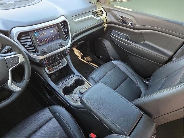 2021 GMC Acadia AWD SLT