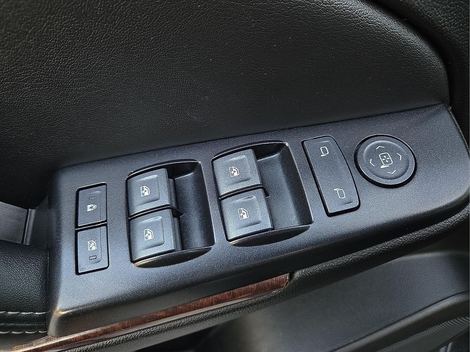 2020 GMC Yukon 4WD SLE