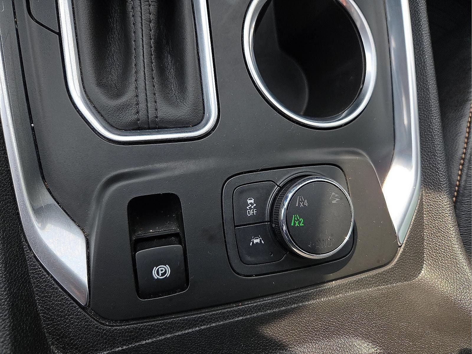 2020 Chevrolet Traverse AWD LT Leather