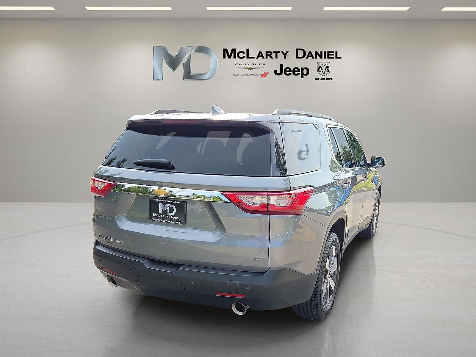 2020 Chevrolet Traverse AWD LT Leather