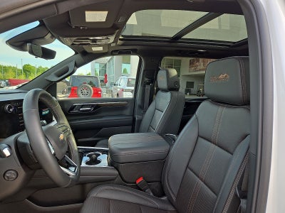 2025 Chevrolet Suburban 4WD High Country