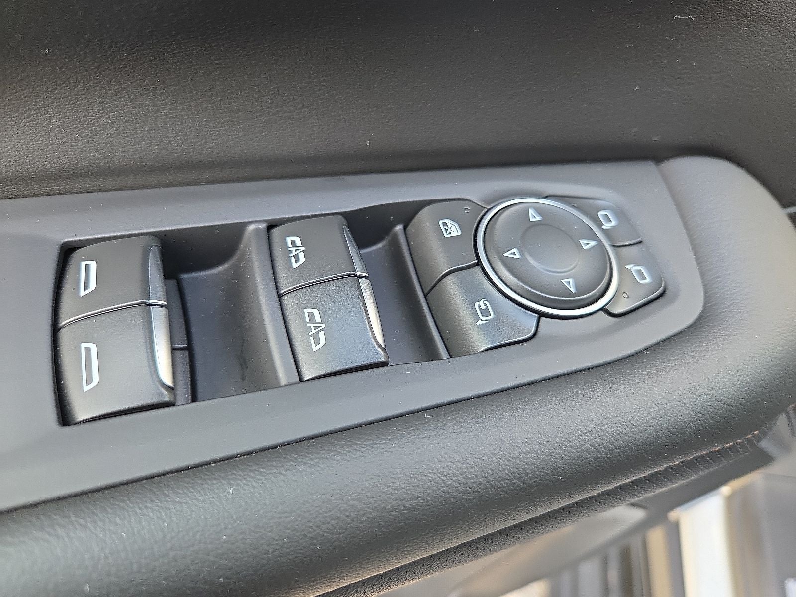 2025 Chevrolet Suburban 4WD High Country