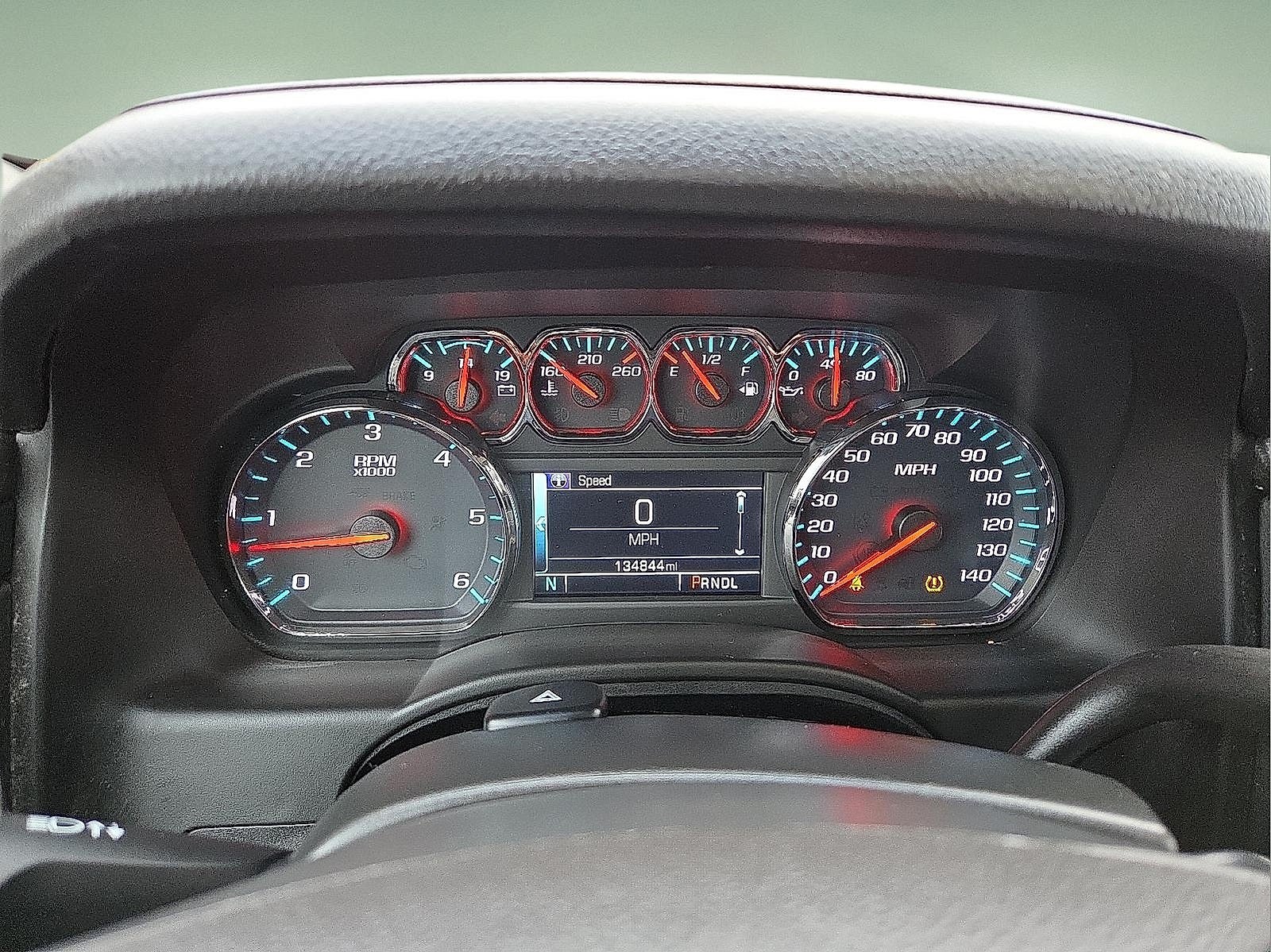 2020 Chevrolet Suburban 4WD LT