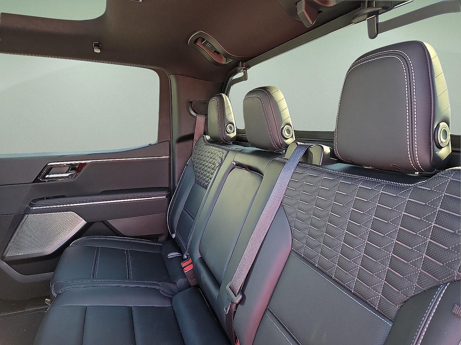 2024 GMC Sierra EV Denali Edition 1