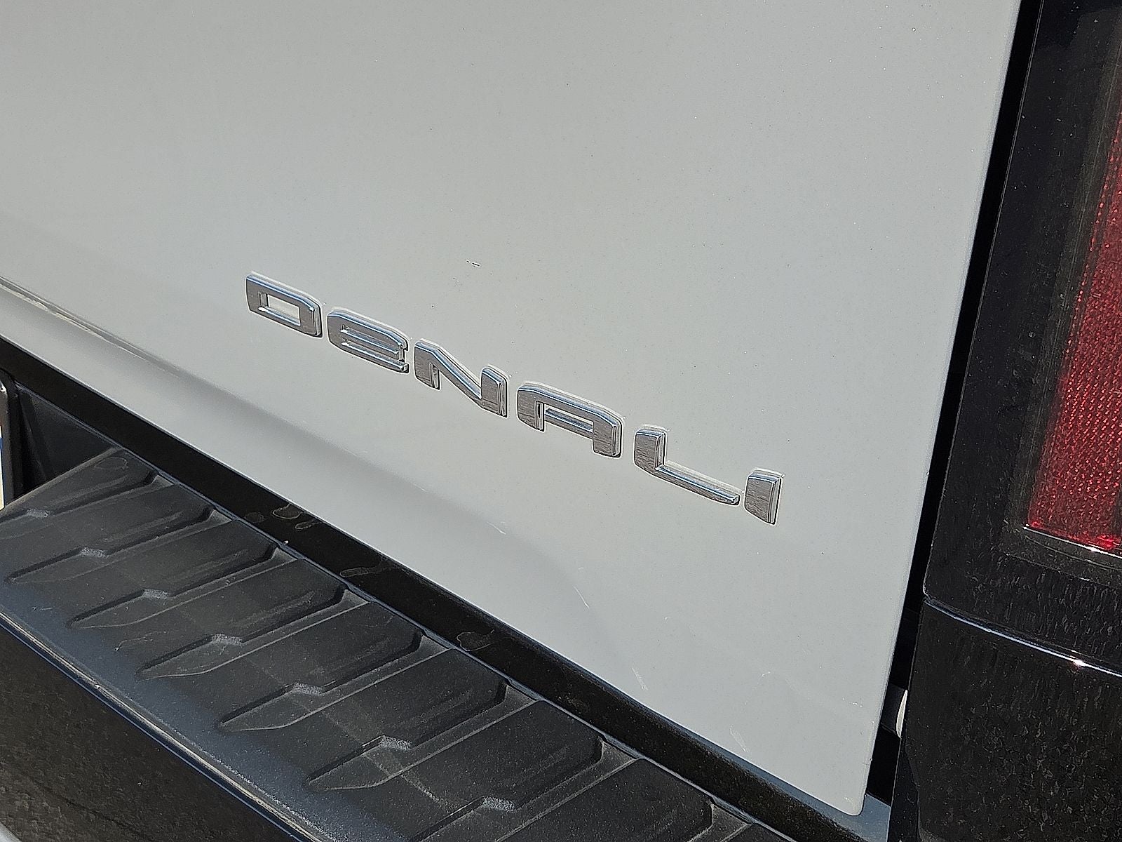 2024 GMC Sierra EV Denali Edition 1