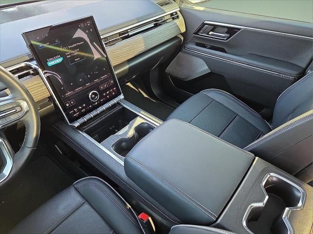 2024 GMC Sierra EV Denali Edition 1