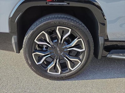 2024 GMC Sierra EV Denali Edition 1