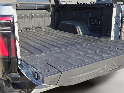 2024 GMC Sierra EV Denali Edition 1