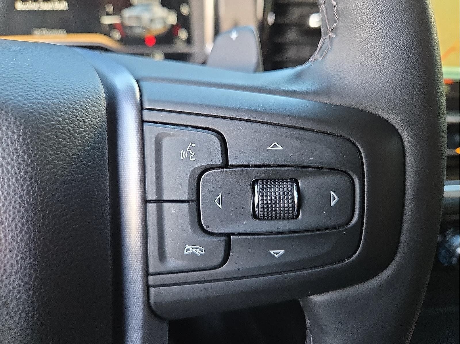 2025 GMC Sierra 1500 4WD Crew Cab Short Box Elevation with 3SB