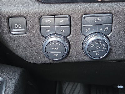 2025 GMC Sierra 1500 4WD Crew Cab Short Box Elevation with 3SB