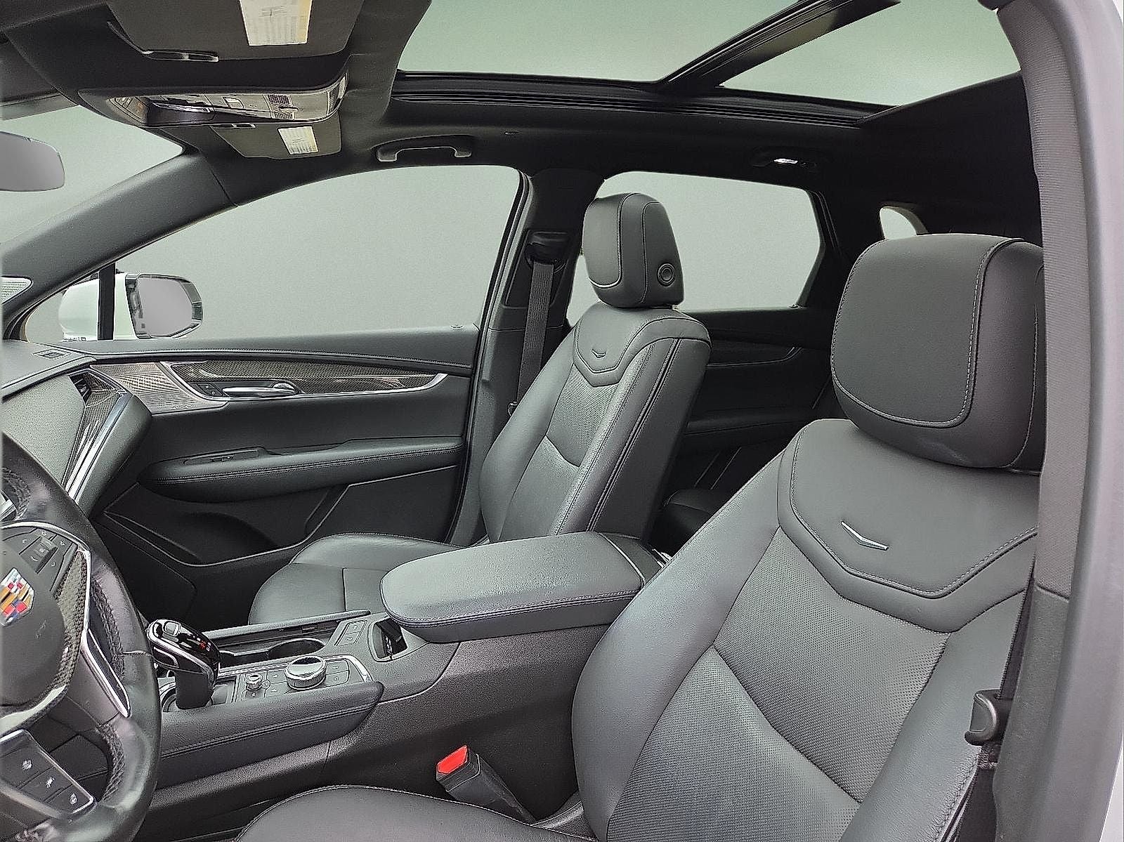 2021 Cadillac XT5 AWD Sport