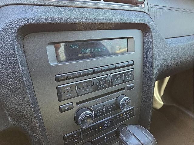 2014 Ford Mustang V6