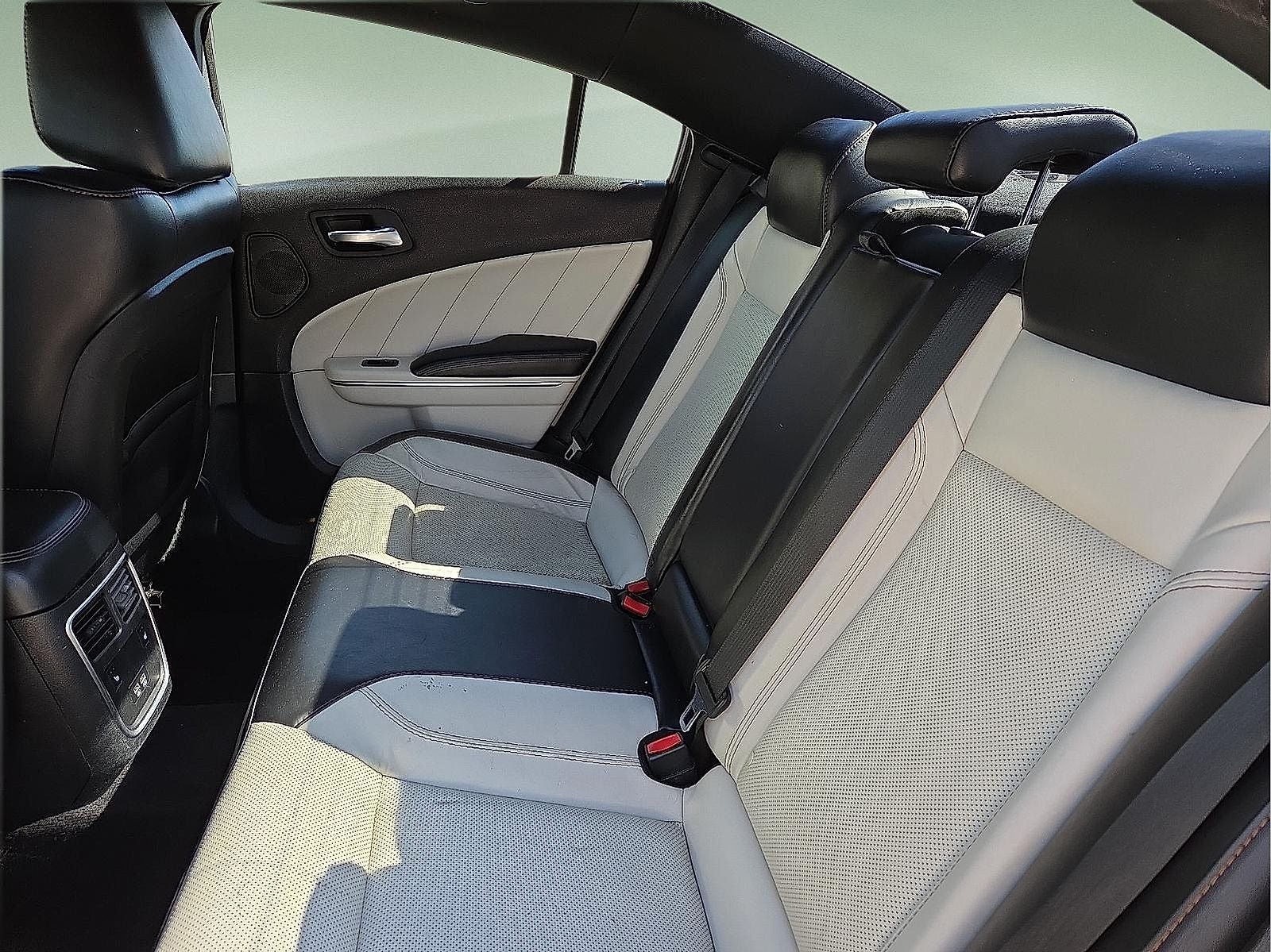 2018 Dodge Charger SXT Plus RWD