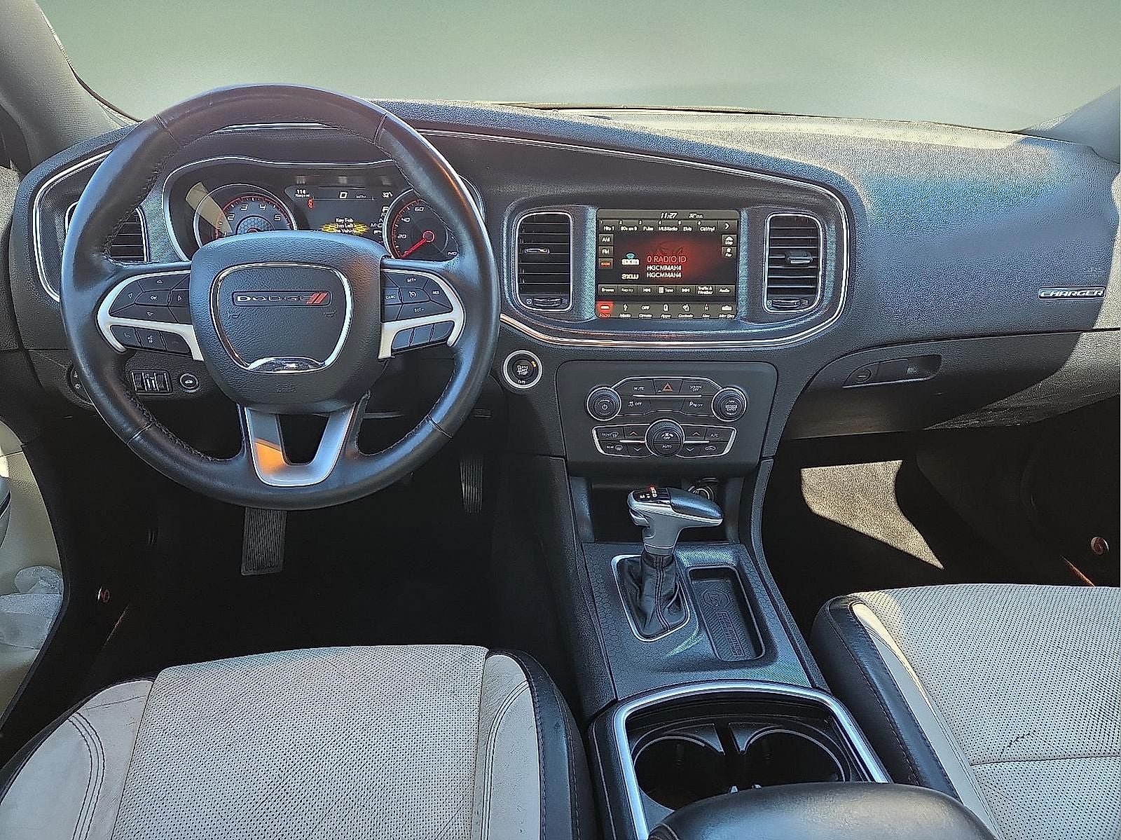 2018 Dodge Charger SXT Plus RWD