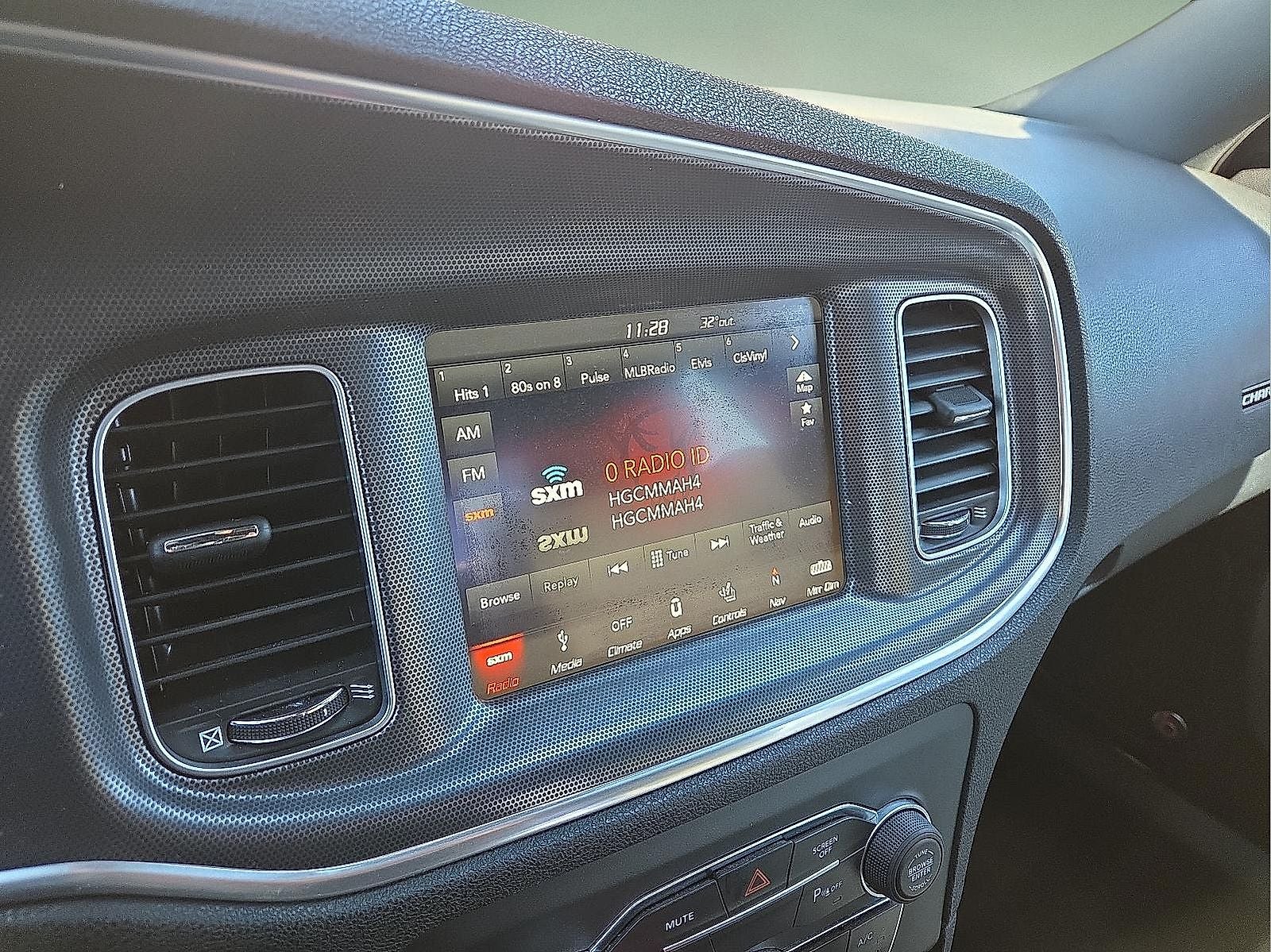 2018 Dodge Charger SXT Plus RWD