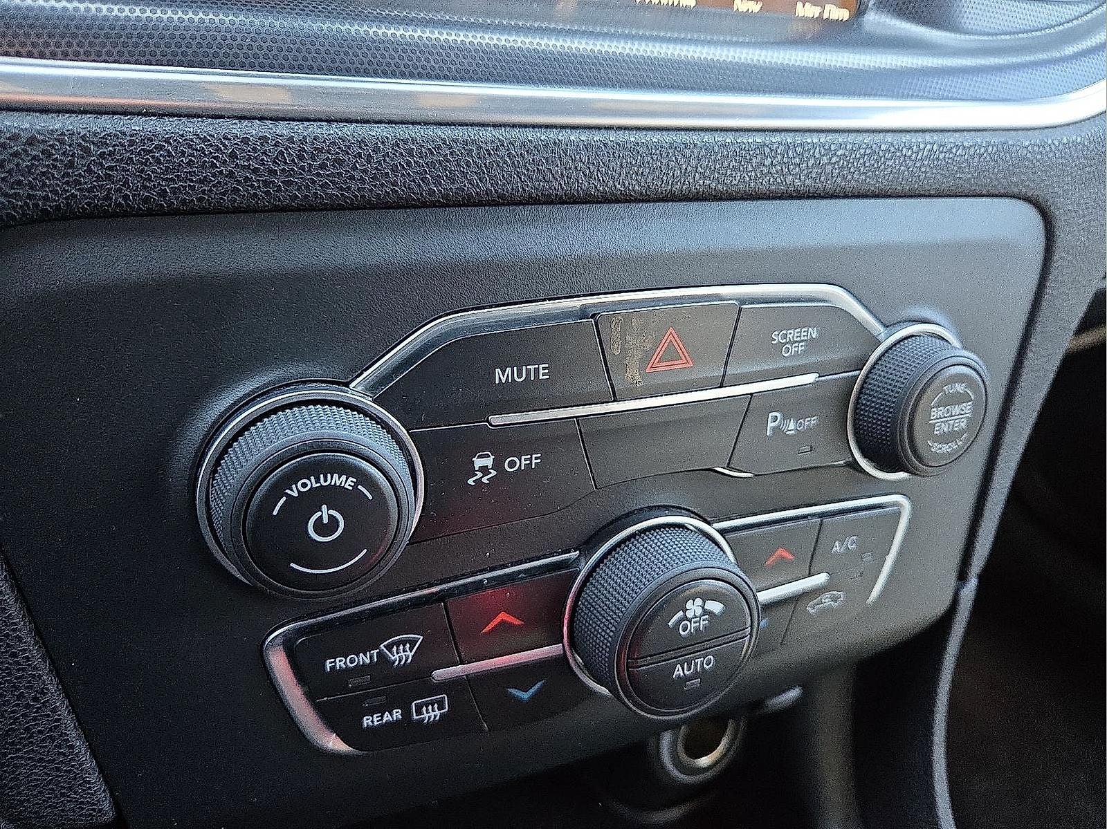 2018 Dodge Charger SXT Plus RWD