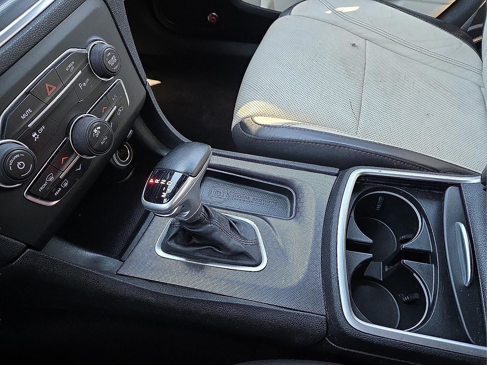 2018 Dodge Charger SXT Plus RWD