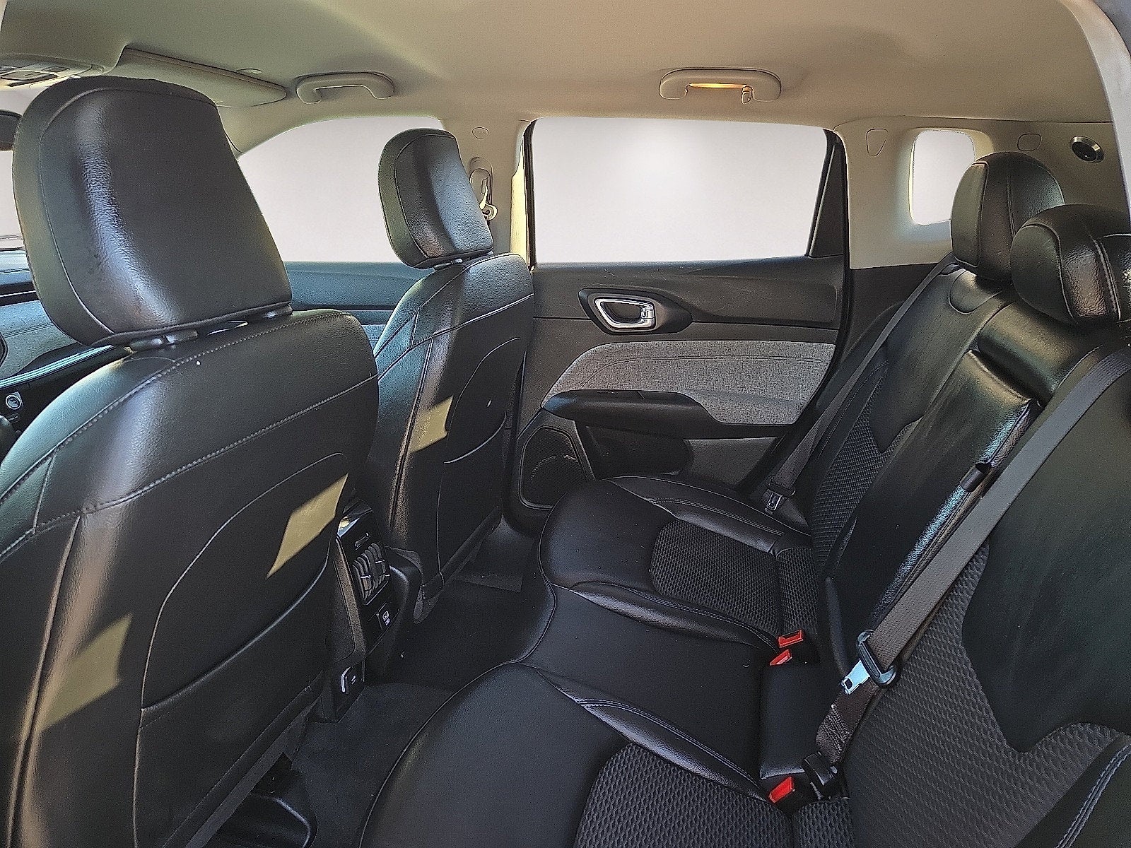 2022 Jeep Compass Latitude FWD