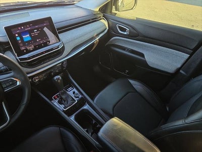 2022 Jeep Compass Latitude FWD