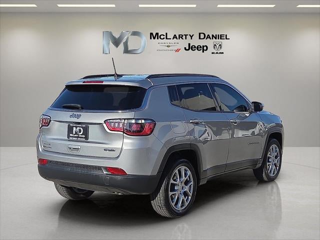 2022 Jeep Compass Latitude Lux 4x4