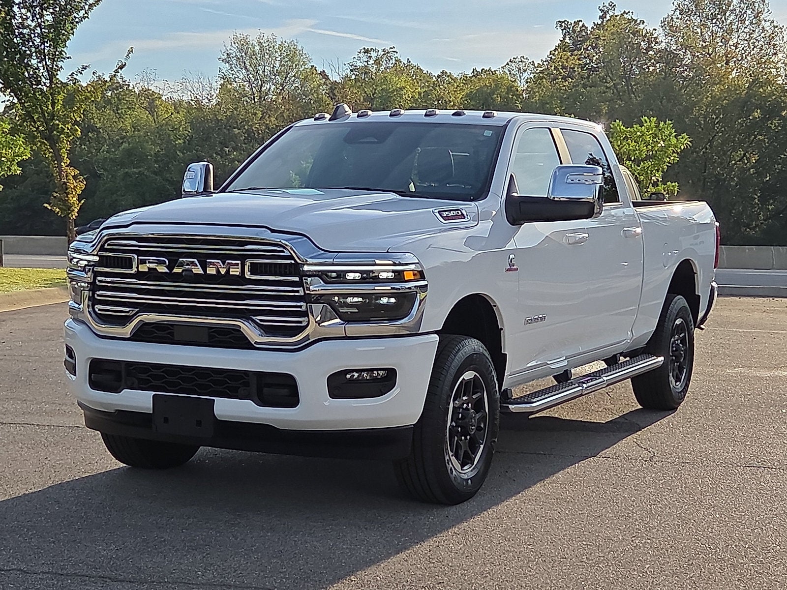 2025 RAM 3500 Laramie Crew Cab 4x4 6'4' Box