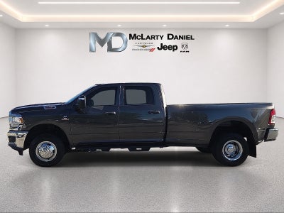 2024 RAM 3500 Tradesman Crew Cab 4x4 8' Box