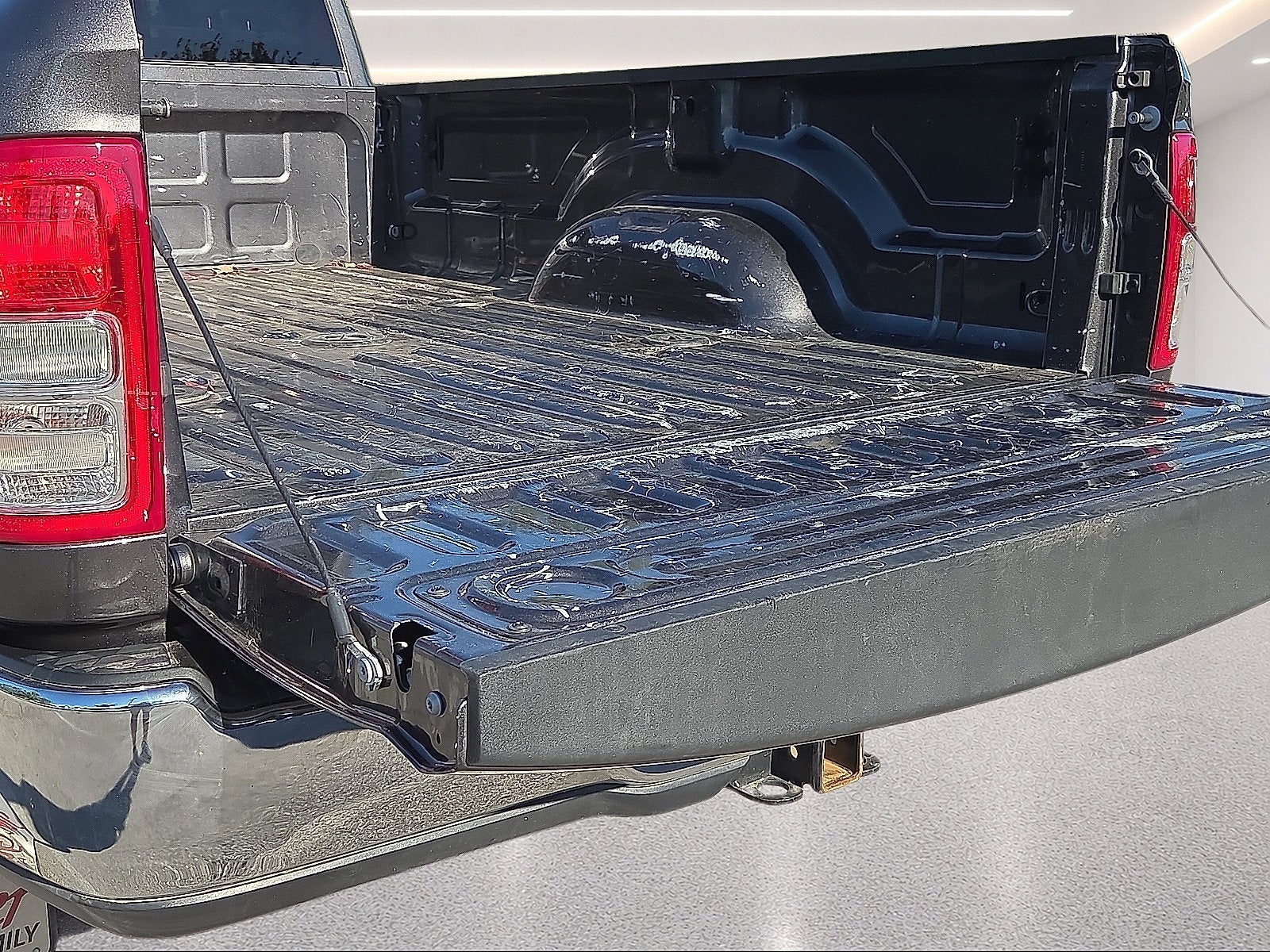 2024 RAM 3500 Tradesman Crew Cab 4x4 8' Box