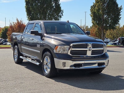 2017 RAM 1500 Big Horn Crew Cab 4x4 5'7' Box