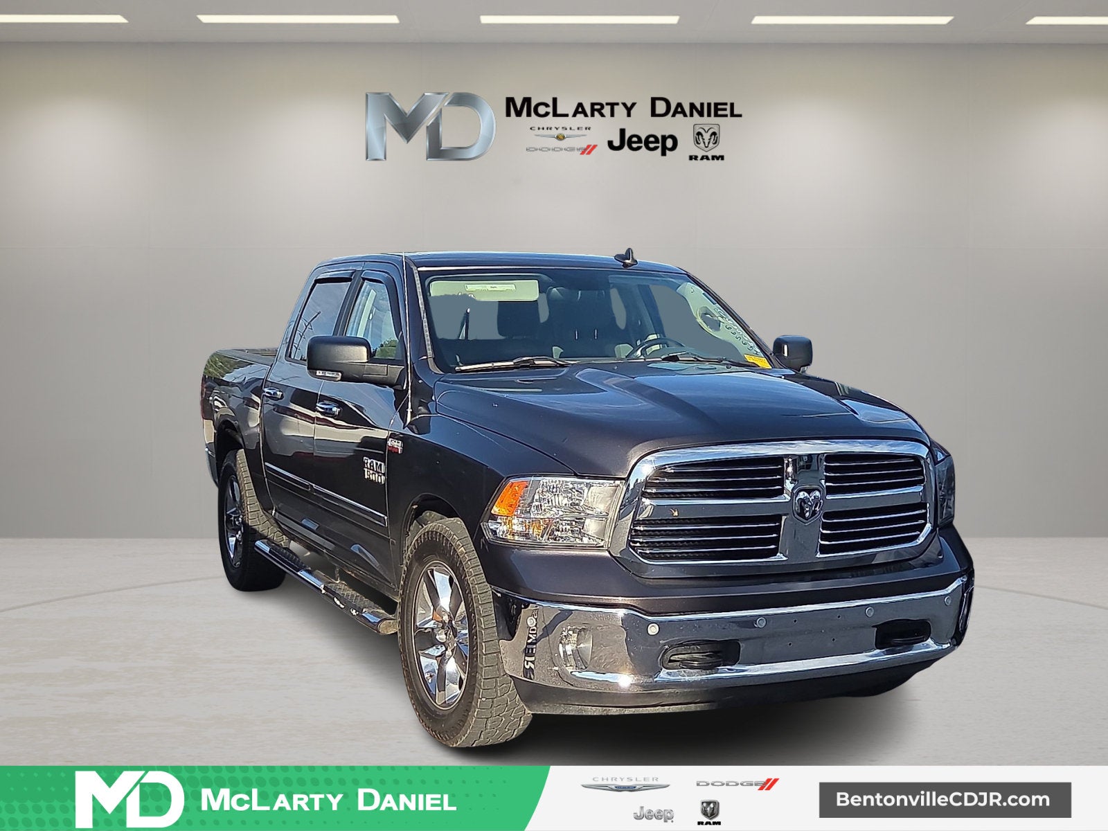 2017 RAM 1500 Big Horn Crew Cab 4x4 5'7' Box
