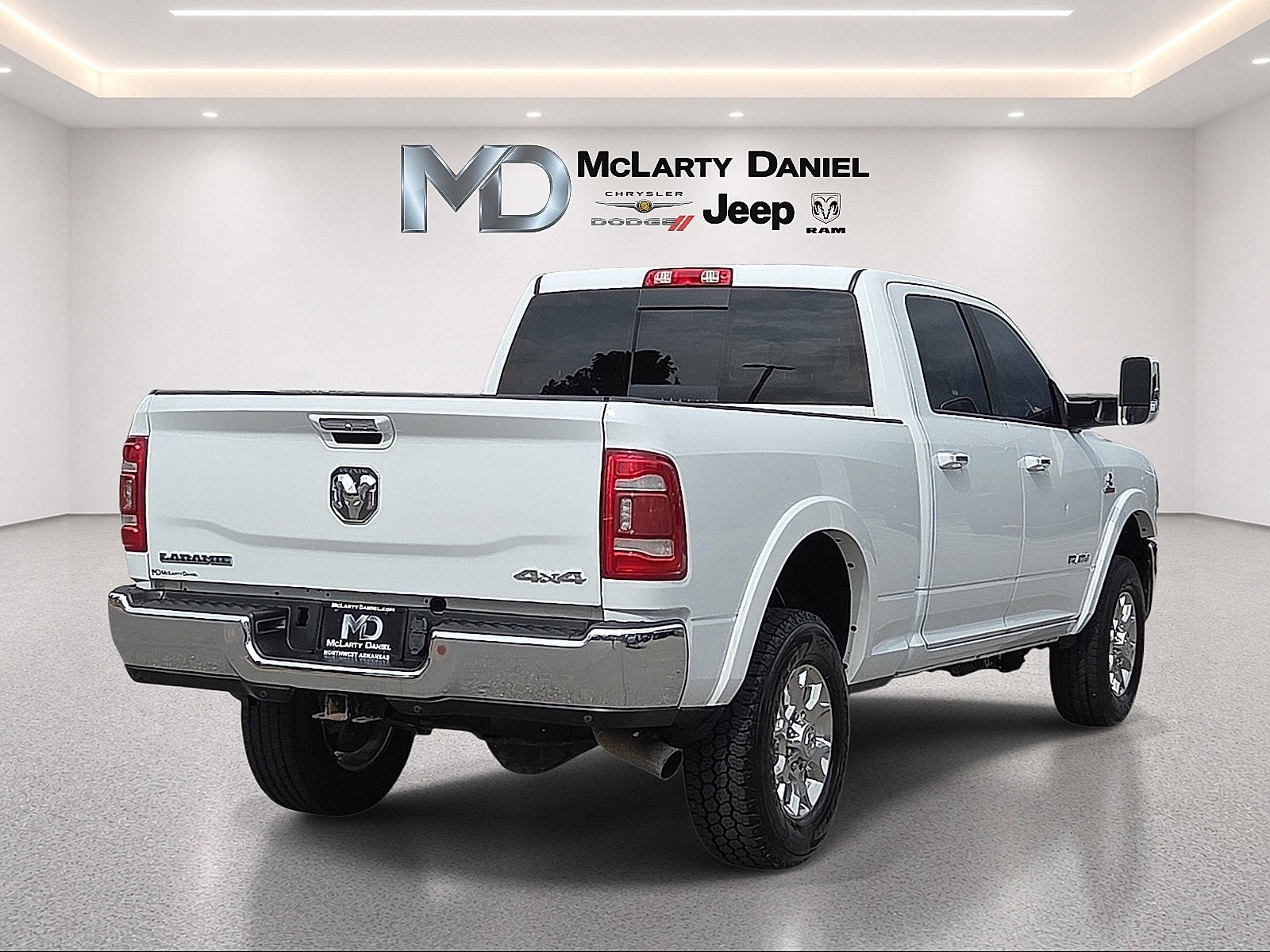 2022 RAM 2500 Laramie Crew Cab 4x4 6'4' Box