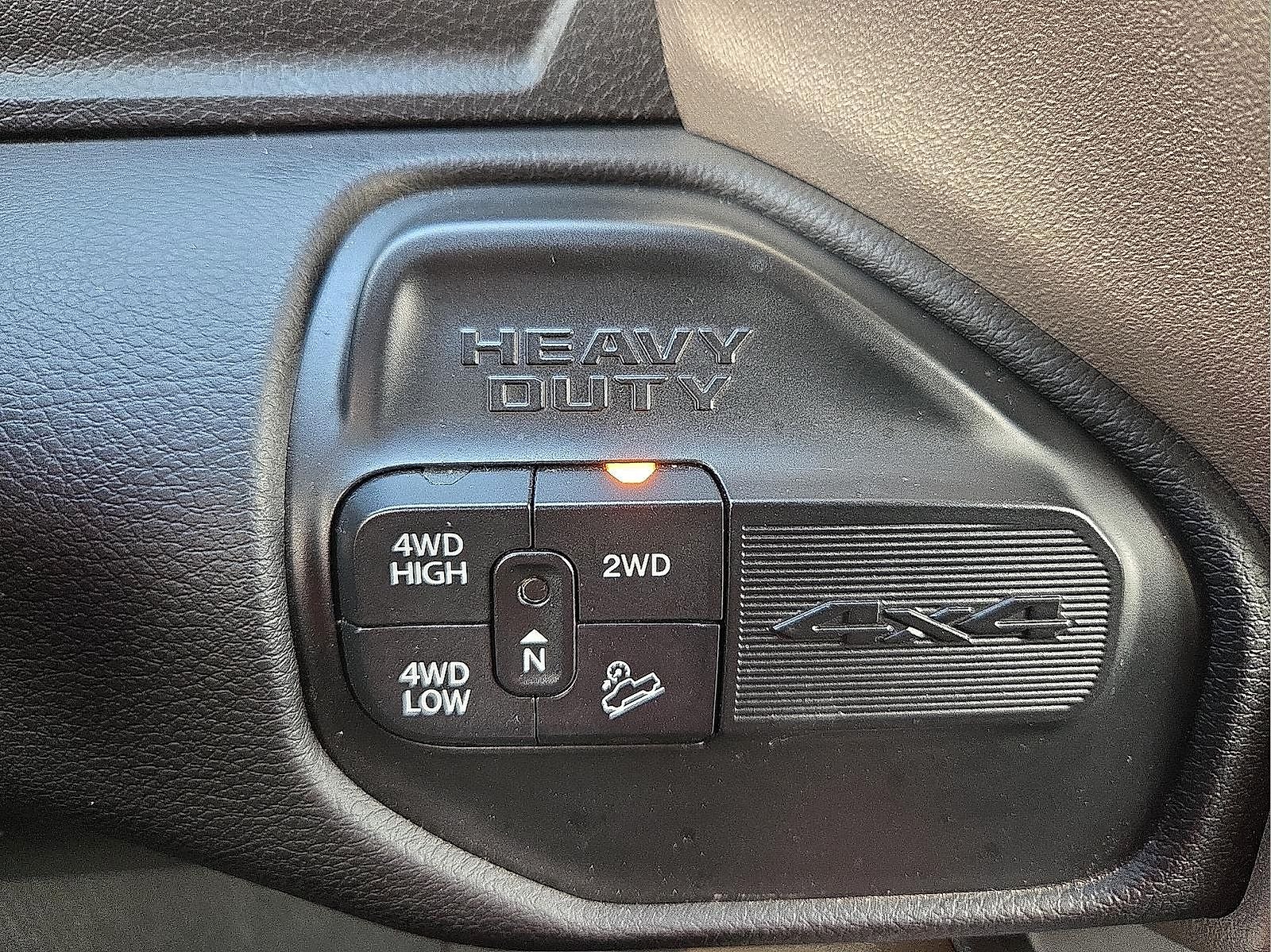 2020 RAM 2500 Laramie Crew Cab 4X4 6'4' Box