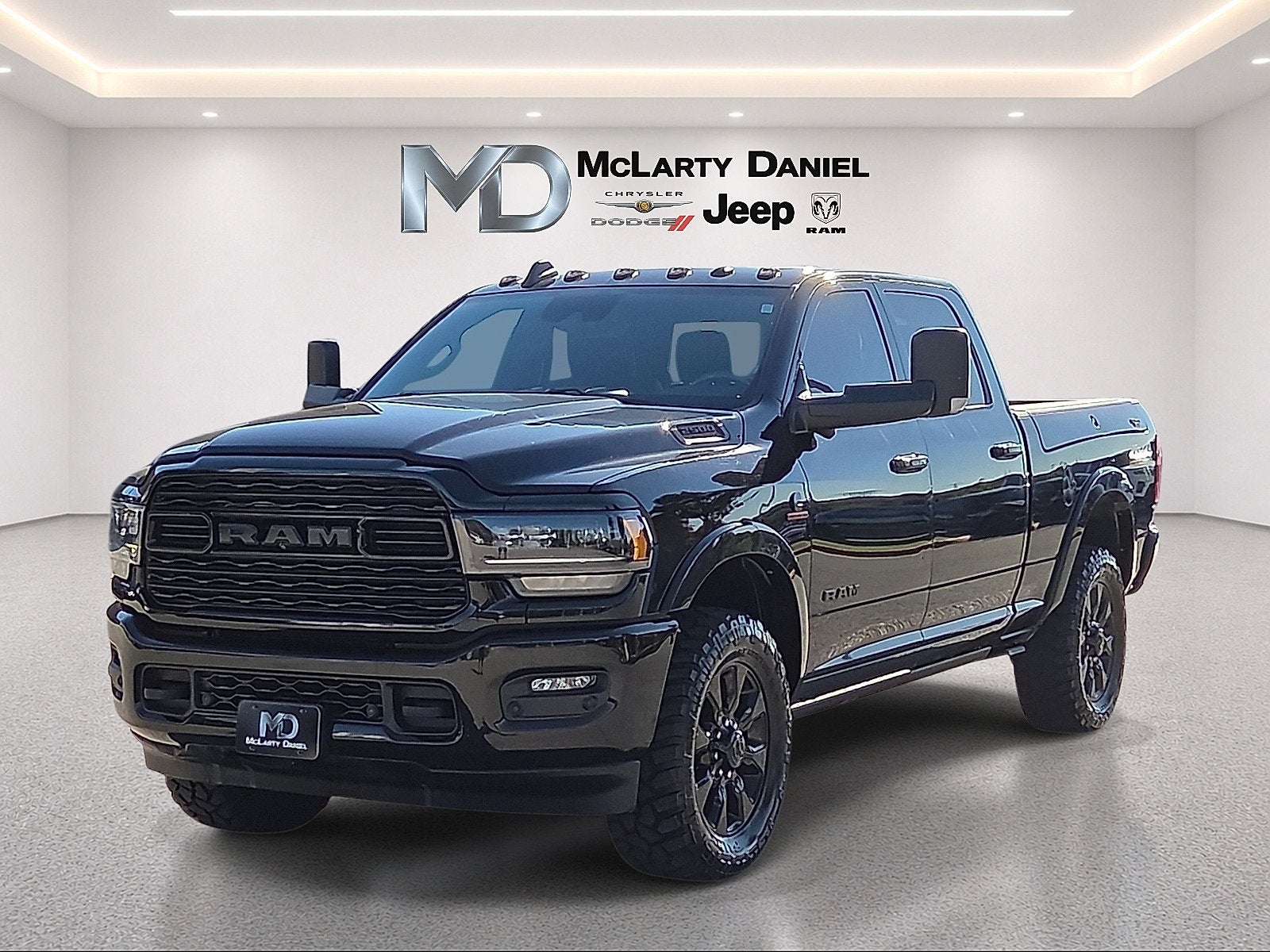 2020 RAM 2500 Limited Crew Cab 4x4 6'4' Box