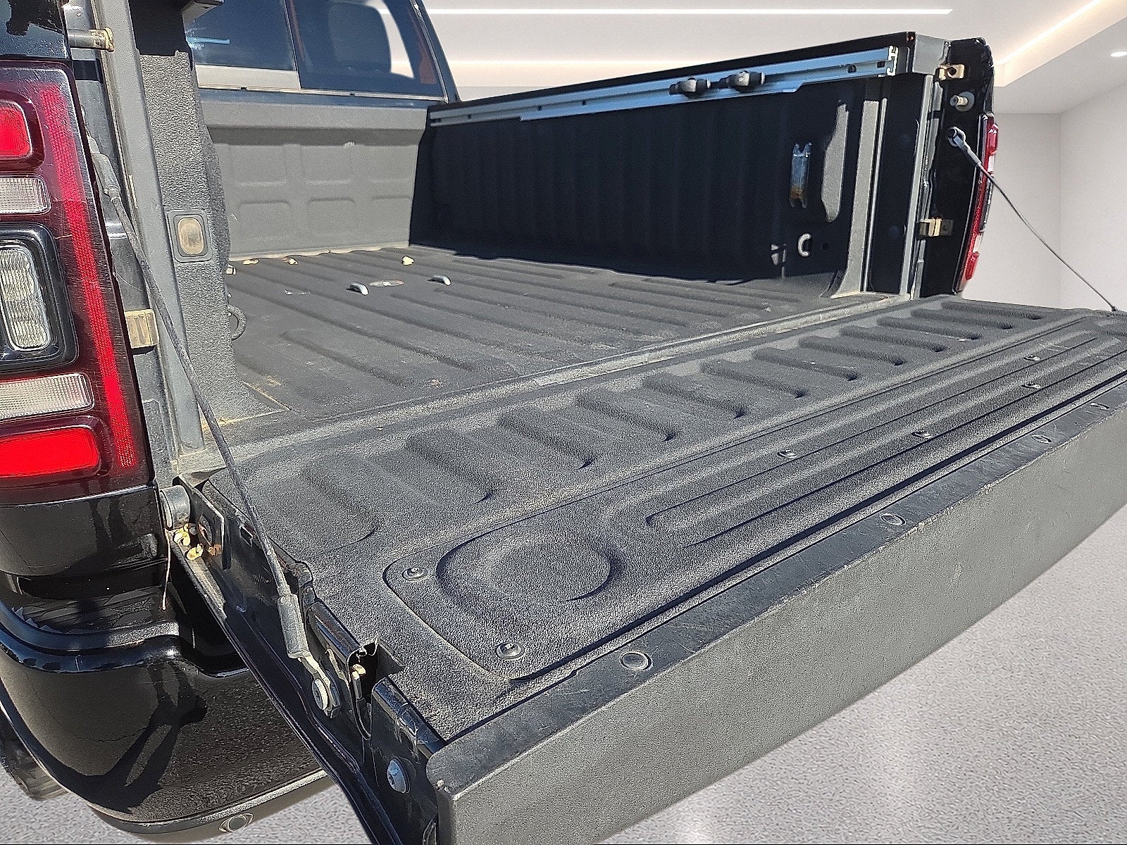 2020 RAM 2500 Limited Crew Cab 4x4 6'4' Box
