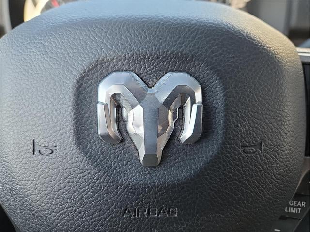 2023 RAM 4500 Chassis Tradesman/SLT