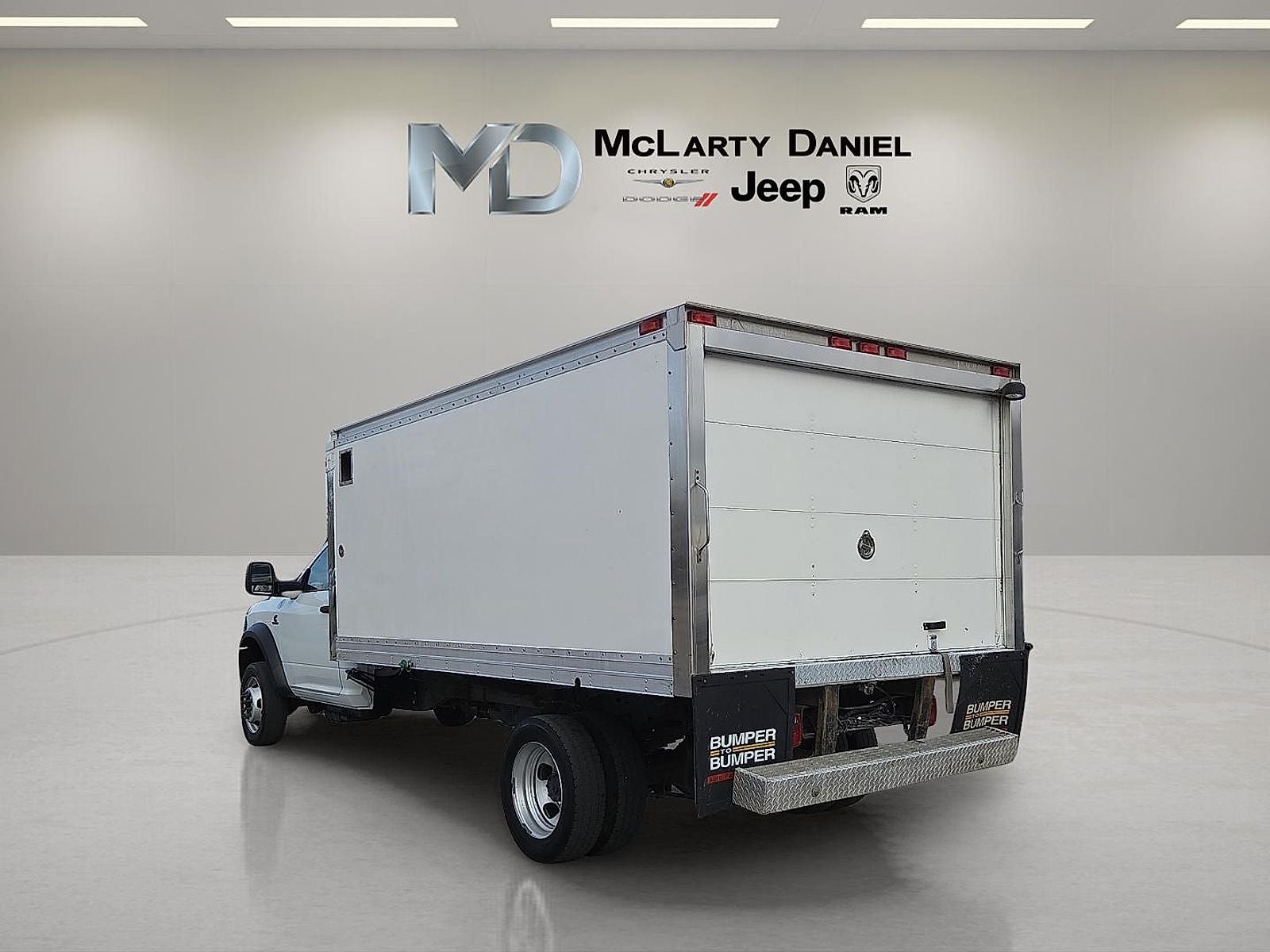 2023 RAM 5500 Chassis Tradesman/SLT