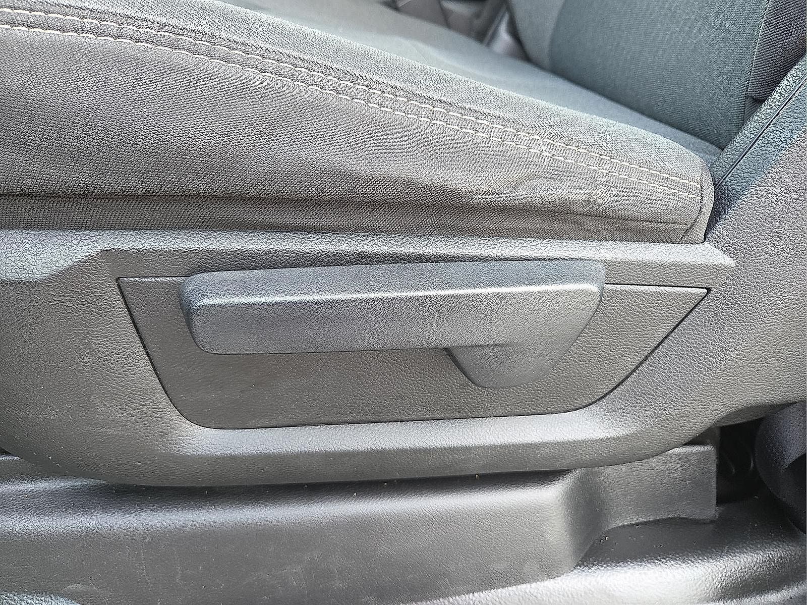 2023 RAM 5500 Chassis Tradesman/SLT