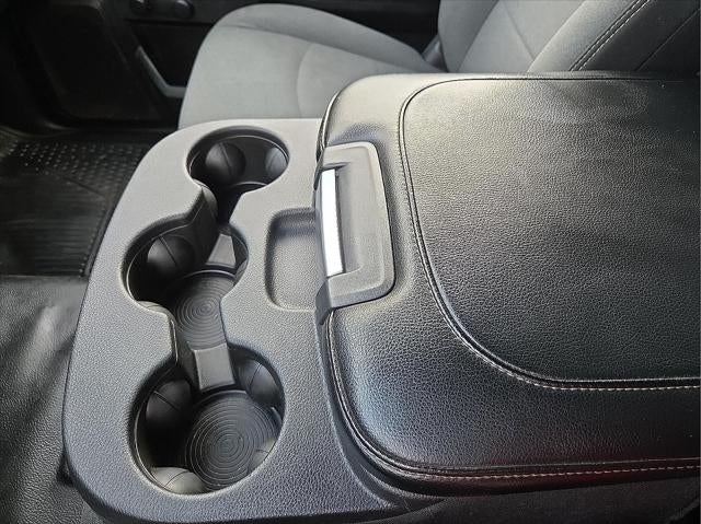 2023 RAM 5500 Chassis Tradesman/SLT