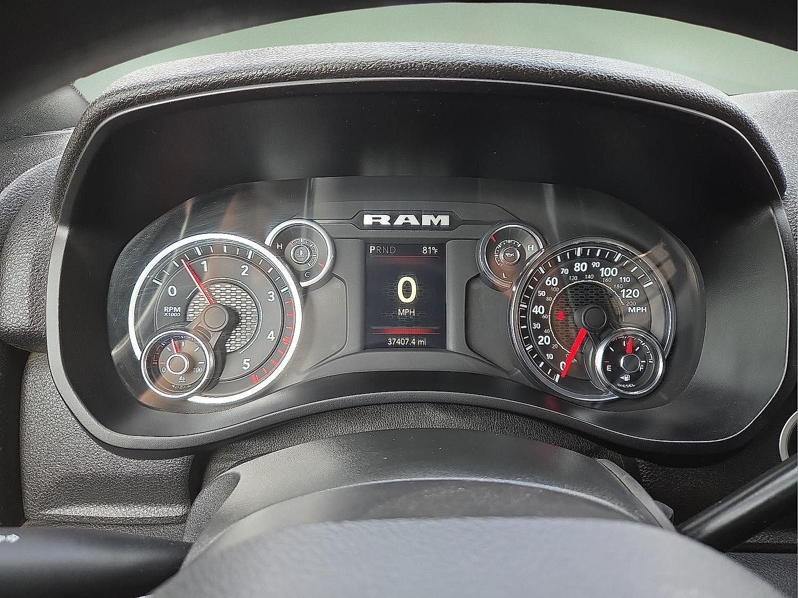 2024 RAM 3500 Chassis Tradesman/SLT/Laramie/Limited