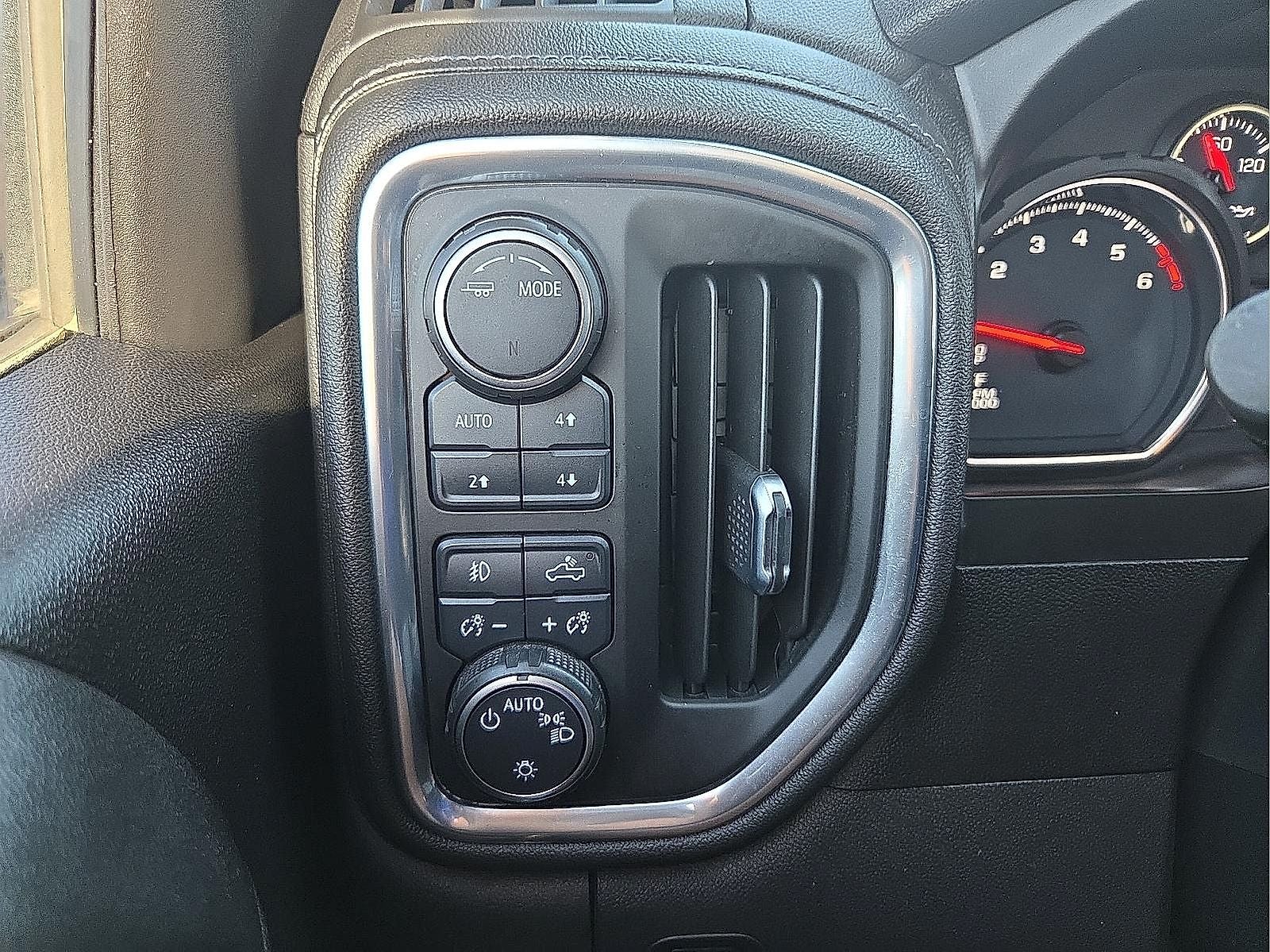 2021 Chevrolet Silverado 1500 4WD Crew Cab Short Bed LT Trail Boss