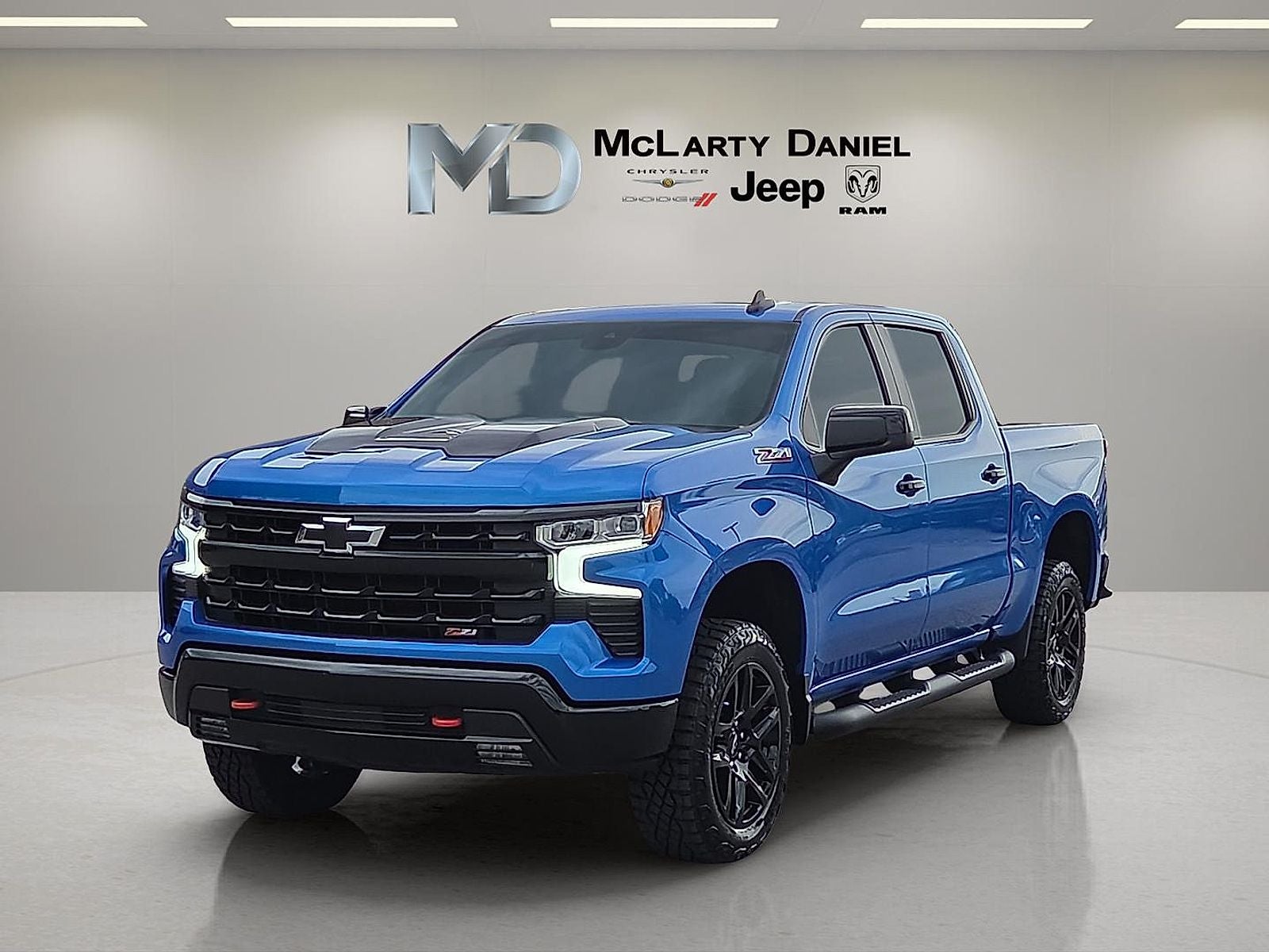 2025 Chevrolet Silverado 1500 4WD Crew Cab Short Bed LT Trail Boss