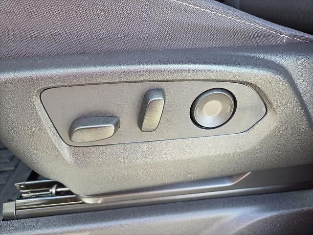 2025 GMC Sierra 1500 4WD Crew Cab Short Box Elevation with 3SB