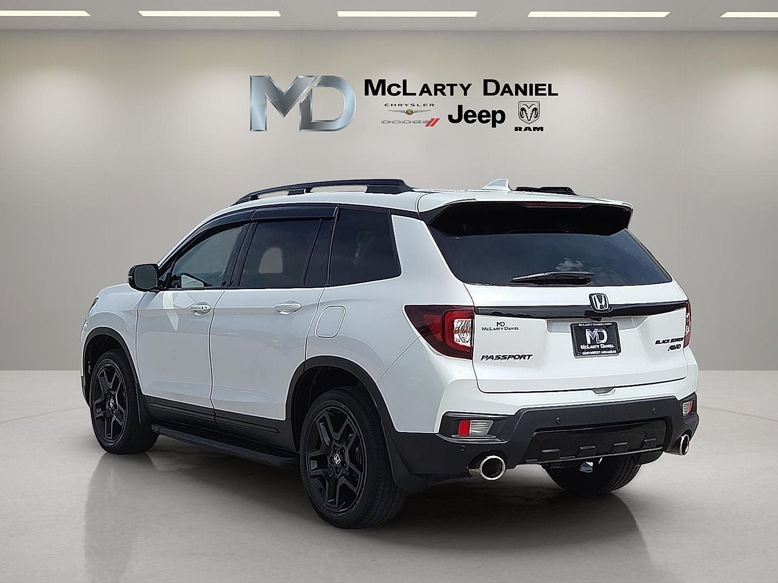 2024 Honda Passport AWD Black