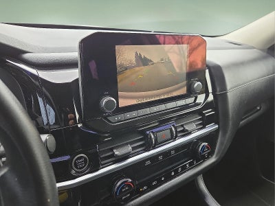 2022 Nissan Pathfinder S 2WD